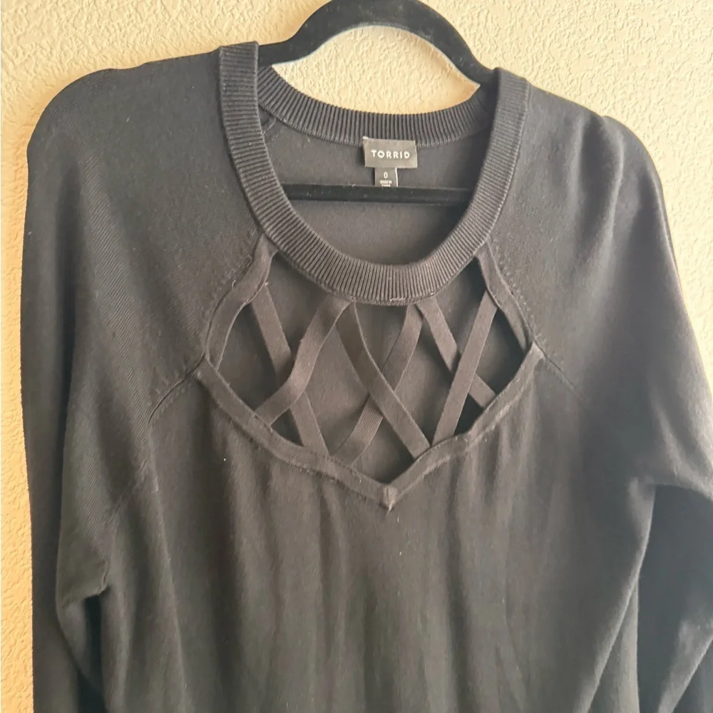 TORRID - Black Pullover cage front sweater - Size 0 | 0X | 12